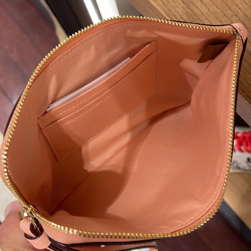 Coach Large Corner Zip Wristlet
IM/Faded Blush - Picture 10 of 16